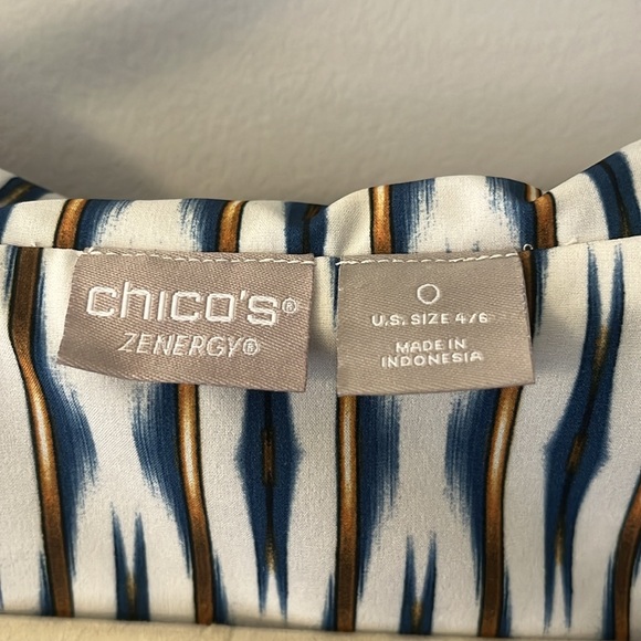 Chico’s Zenergy Ikat Jacket White Blue 3/4 Sleeve lightweight Jacket Sz 4/6 - Picture 9 of 14